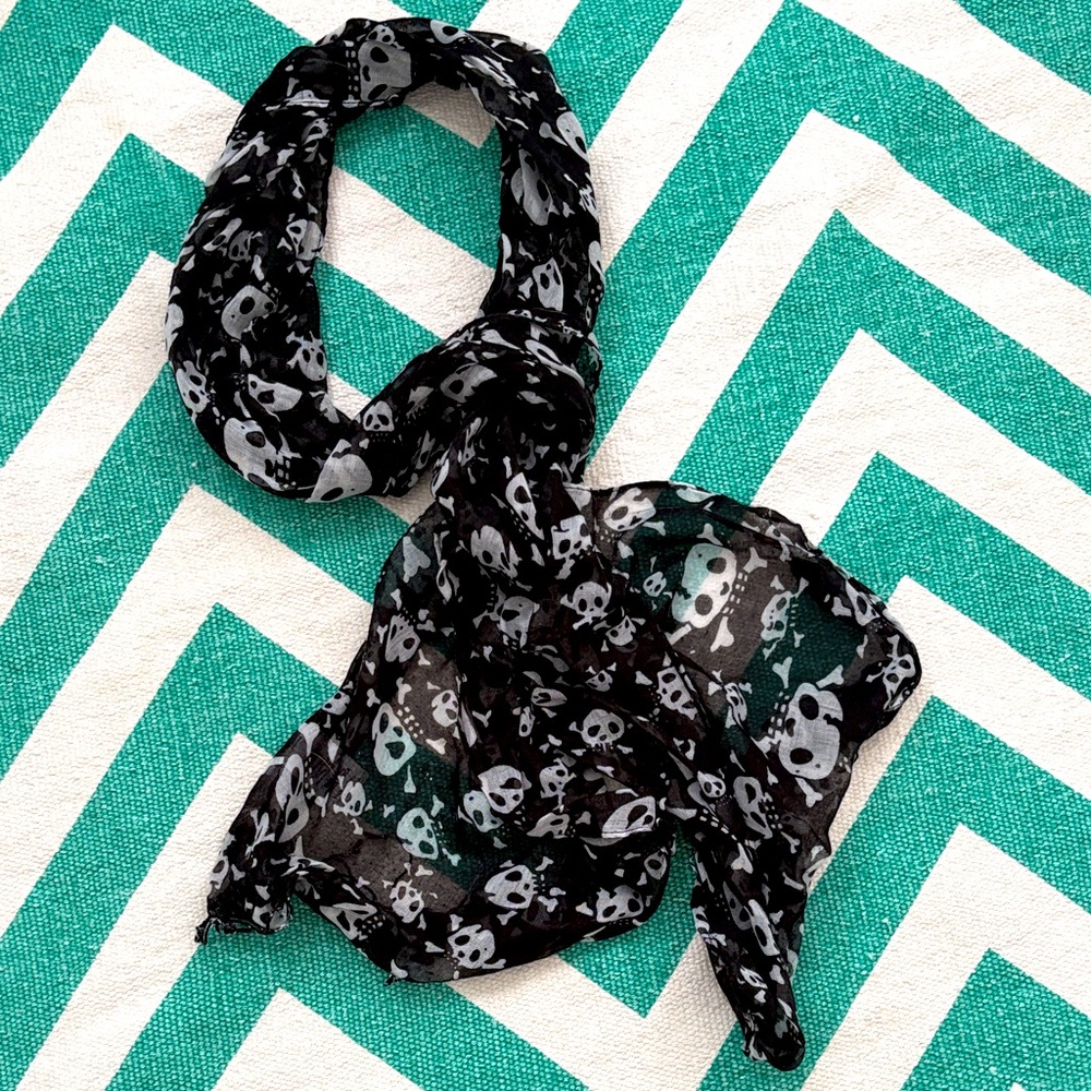 Hot Topic Black Skull Scarf